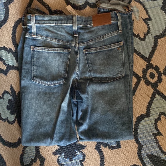 NWT The High-Rise Slim Boyjean in Frisco Wash - Picture 6 of 9